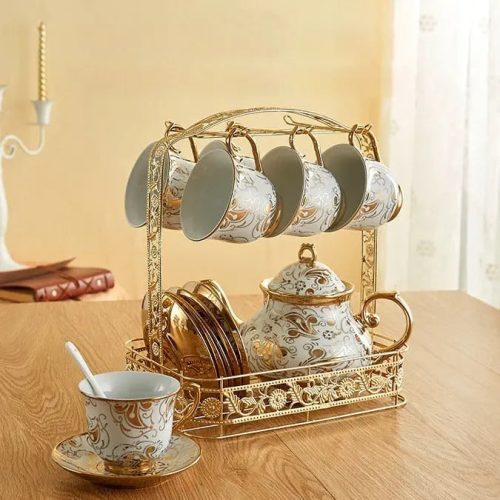 service-a-the-anglais-en-porcelaine-blanc-et-dore-1686931171116 Service à thé Anglais en Porcelaine Blanc et Doré