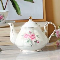 theiere-anglaise-fleurs-camelias-en-porcelaine-500ml-1665513419 Théière Anglaise Fleurs Camélias en Porcelaine 500ML