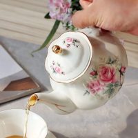 Théière Anglaise Fleurs Camélias en Porcelaine 500ML - vue 2