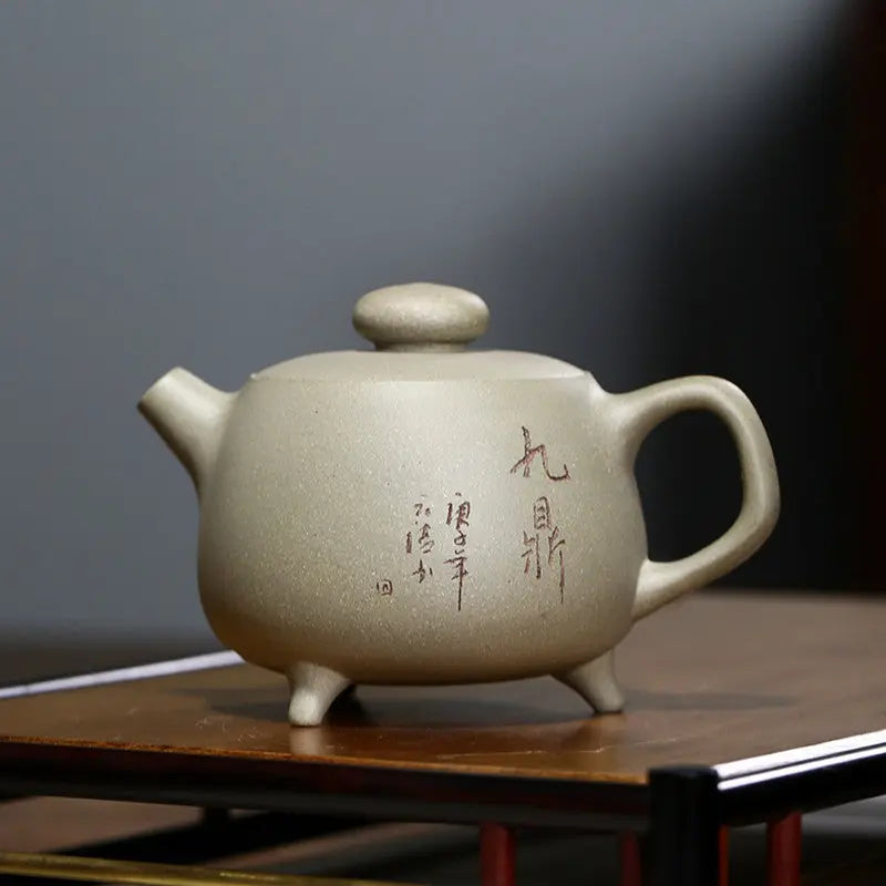 Théière chinoise Yixing verte claire en argile
