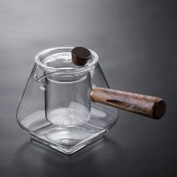 theiere-en-verre-design-poignee-en-bois-700ml-1665514480 Théière en Verre Design Poignée en Bois 700ML