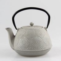 Théière Japonaise en Fonte Motifs Tournesols 1.2L